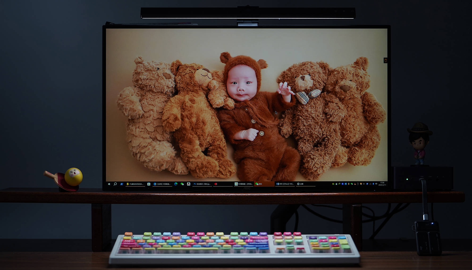 你的桌面由我照亮——书客SKR1屏幕挂灯守护你的视力健康