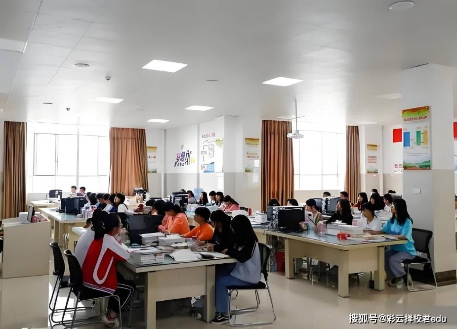 曲靖财经职业技术学院(曲靖财经职业技术学院是大专吗)