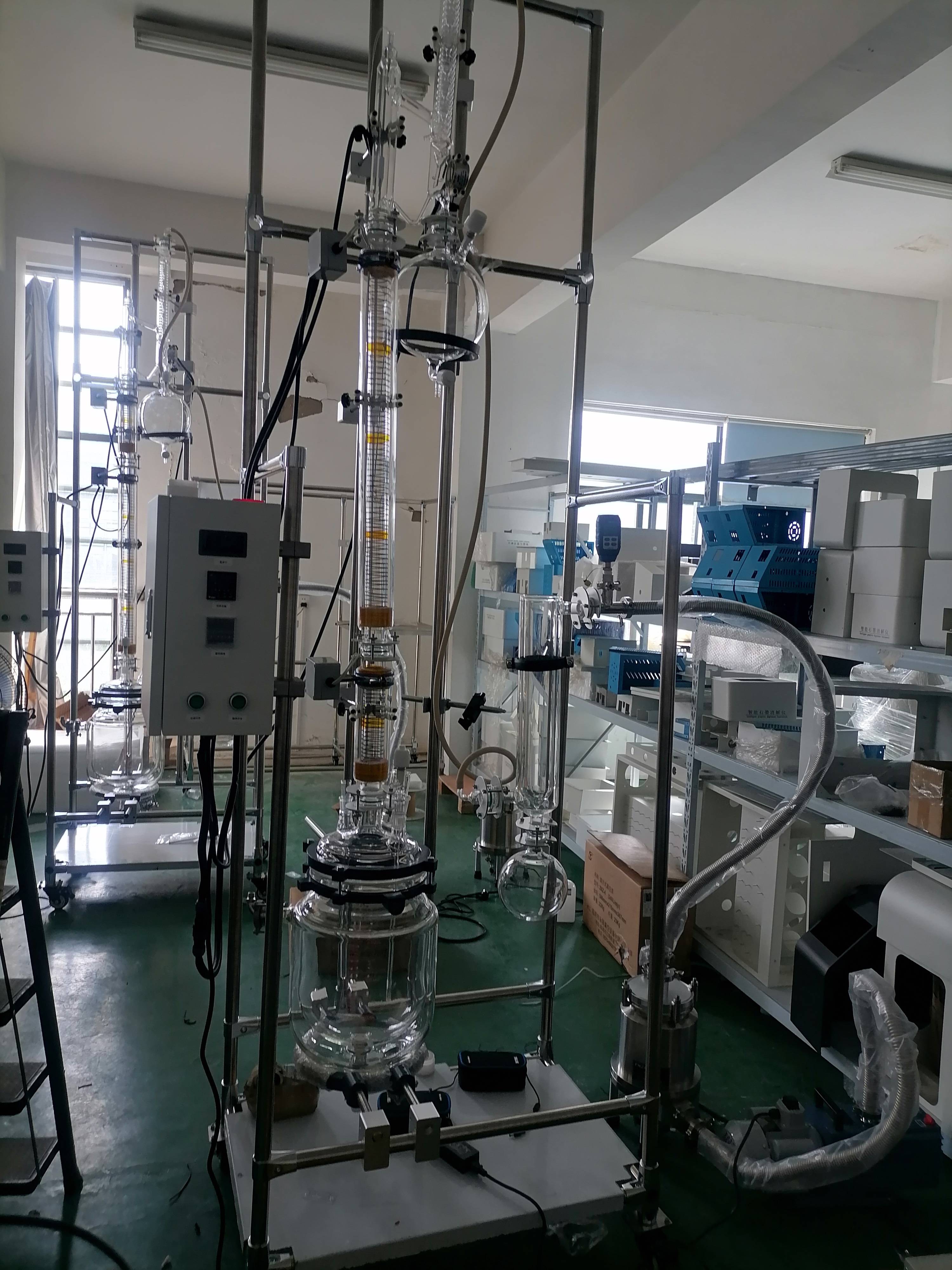 poe酯油分子蒸馏仪在做实验时需要用油浴加热,请问用油浴加热时应怎样