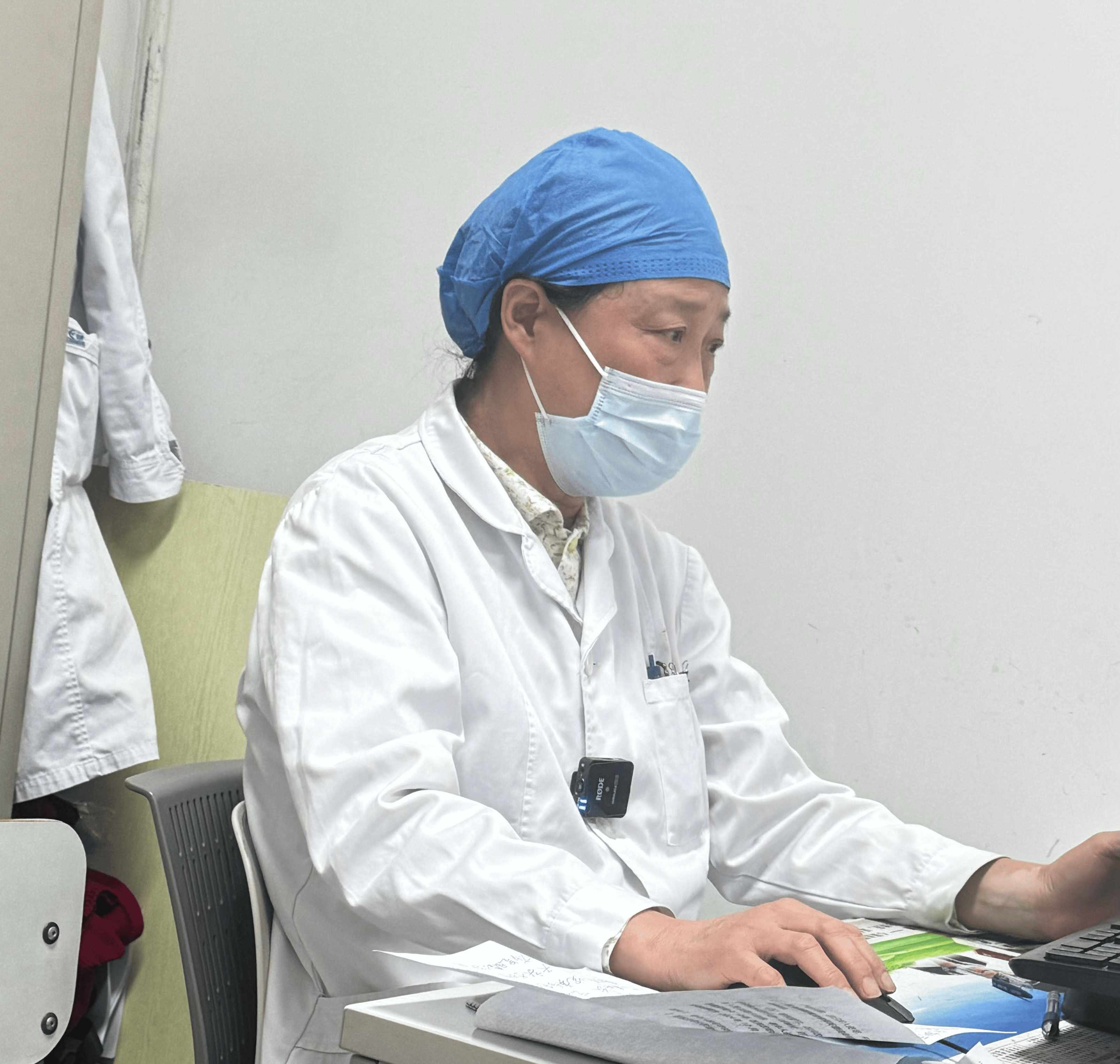 包含北京东直门中医院、石景山区号贩子挂号，懂的多可以咨询的词条