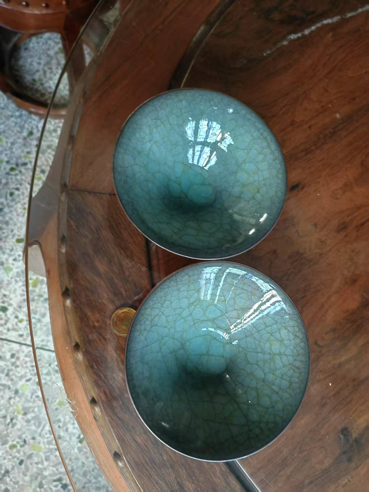 宋天青釉冰裂纹斗笠碗:宋瓷雅韵,冰裂藏情