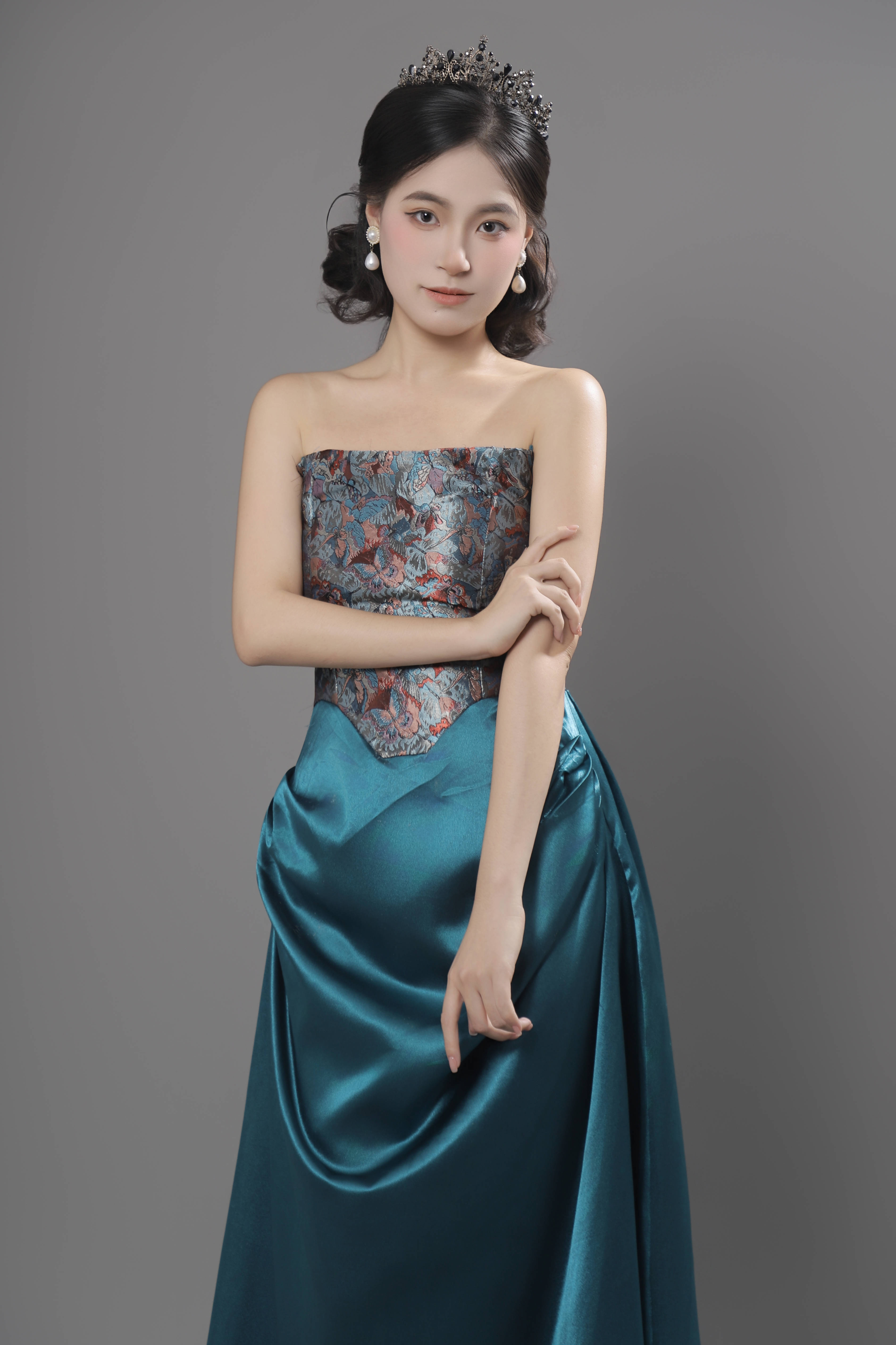 平面模特:黎凯丽 灵动与清婉