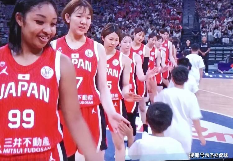 中国女篮败北日本：战术调整与人才培养的深度反思