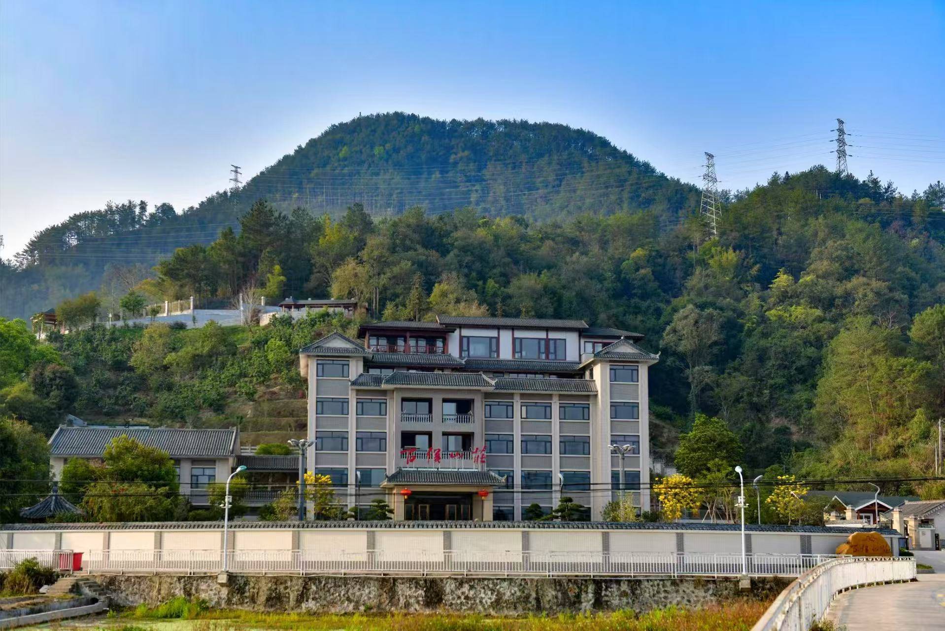 微信图片_20250511171210.jpg