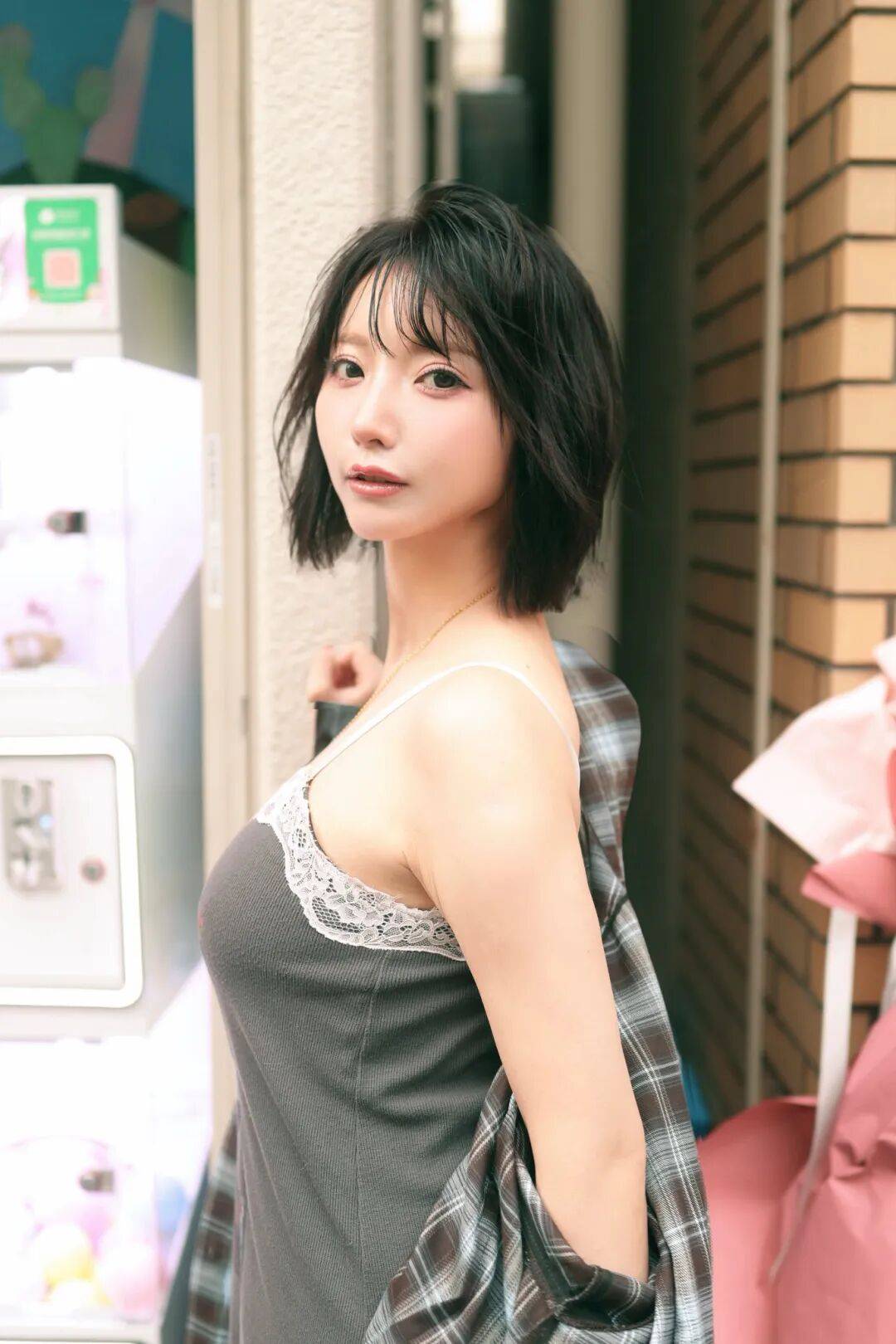 气质这块拿捏得死死的,美到犯规!