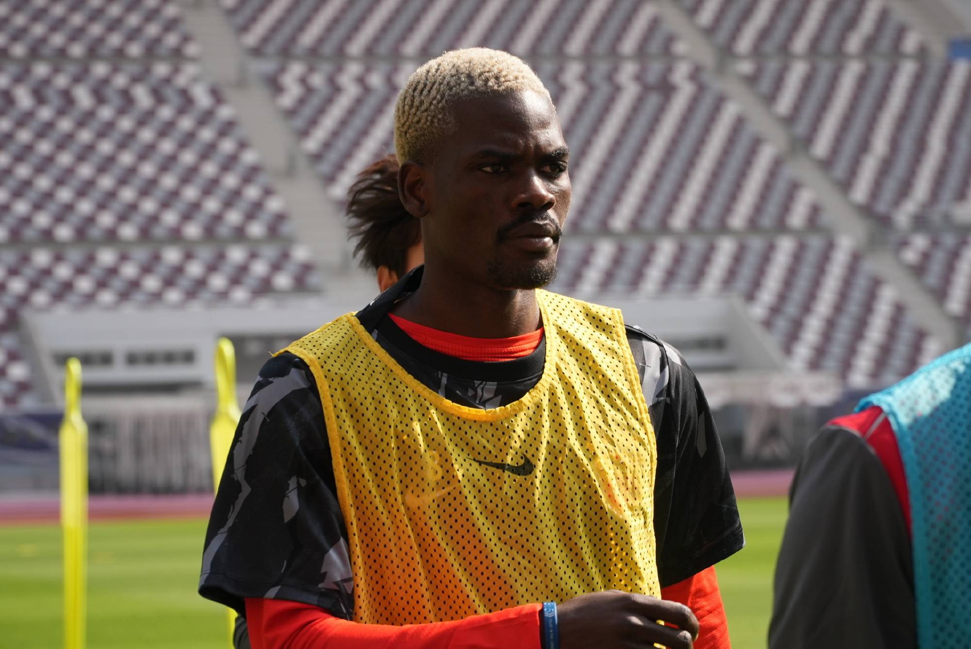 海港多哈开启冬训首堂训练课 新援让·克劳德参与合练(图)