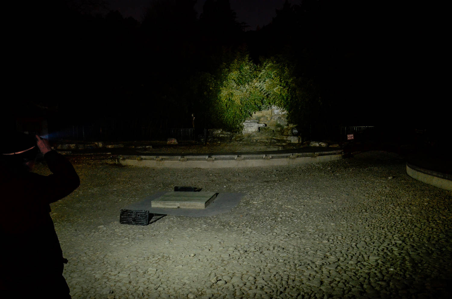 消解夜色里的不安与不便,重新定义实用照明:纳丽德 eStar头灯