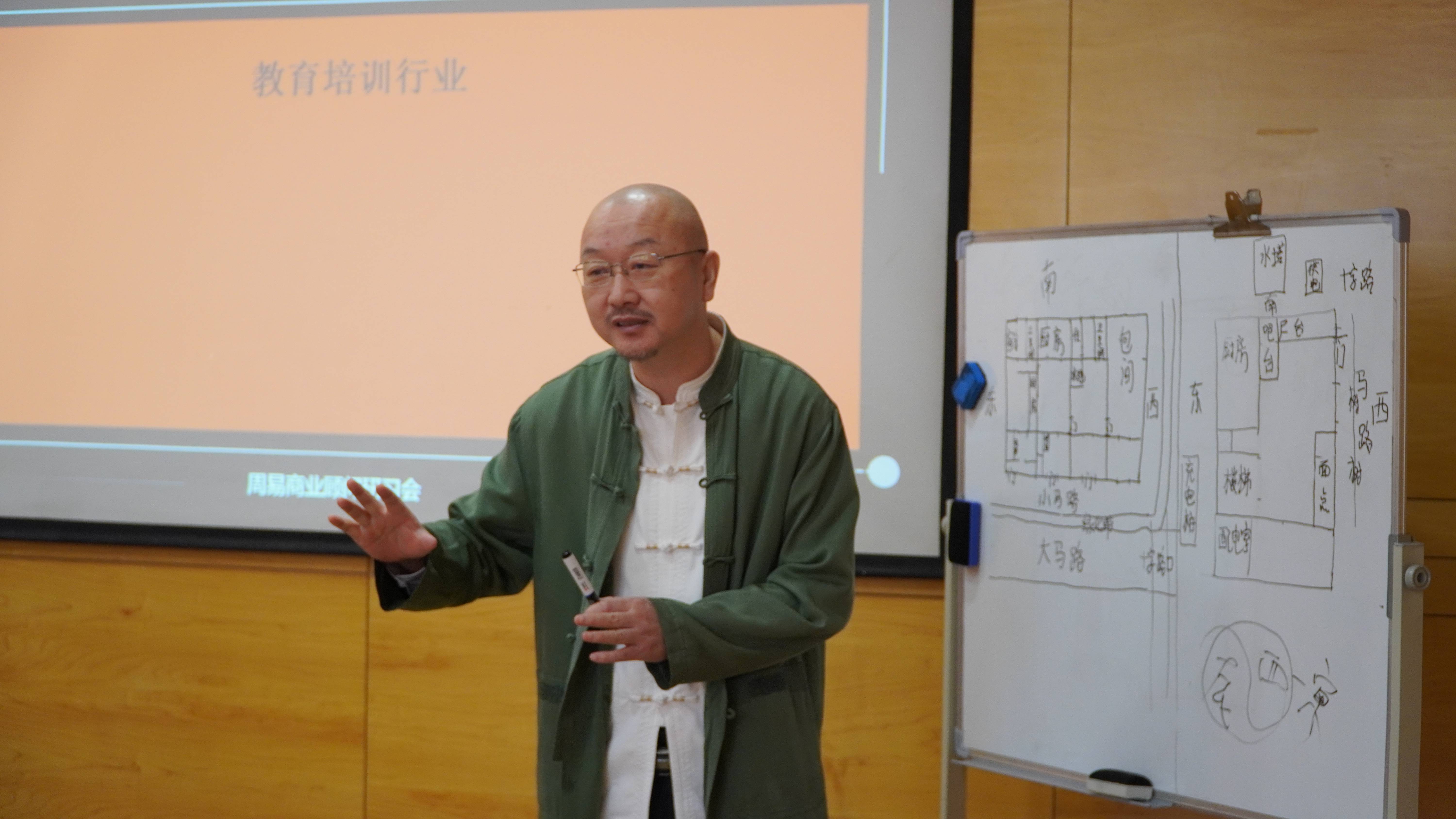 想学金锁外应看什么金锁玉关书籍？