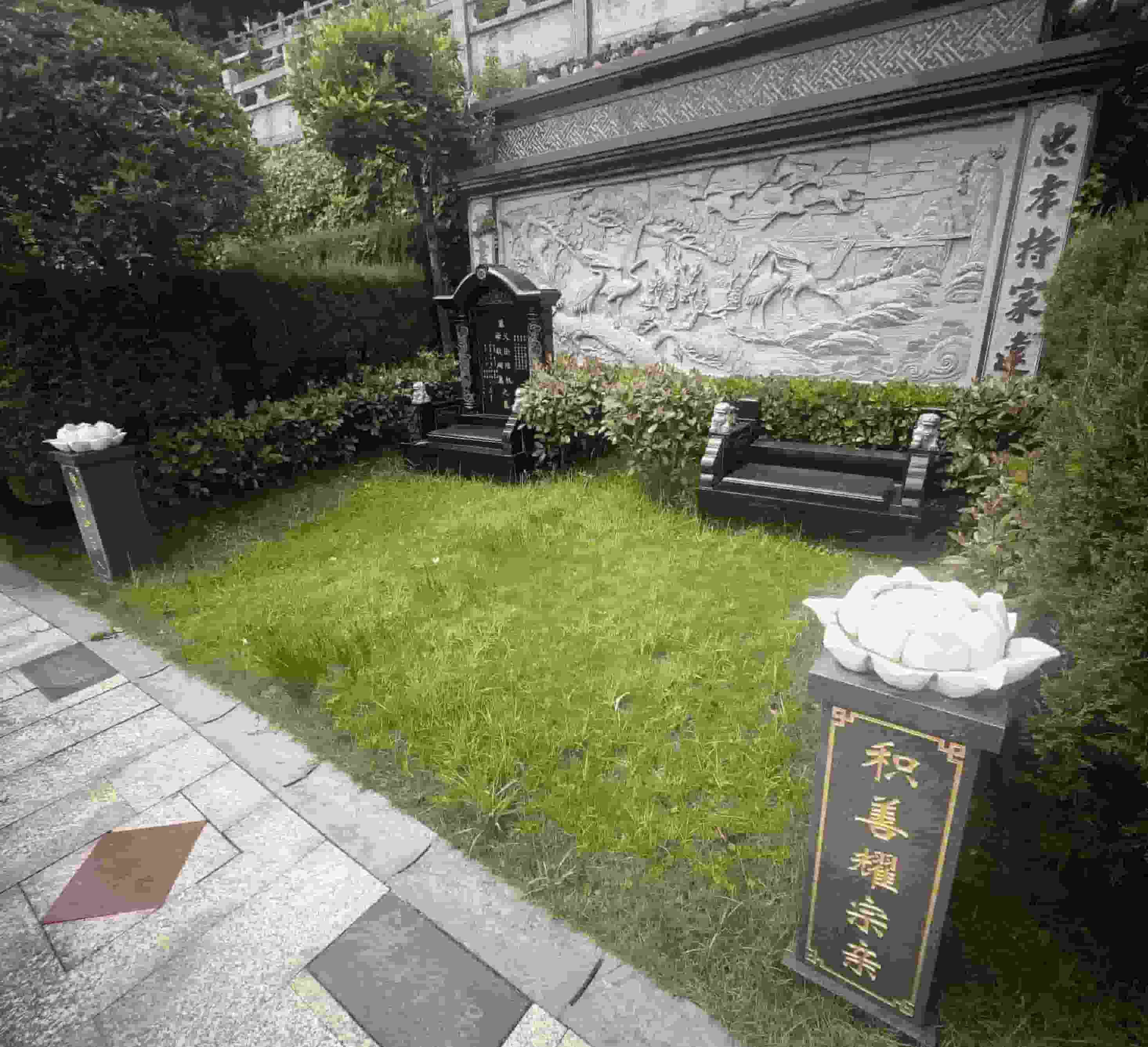 红枫艺术陵园公墓销售电话，预约参观必备