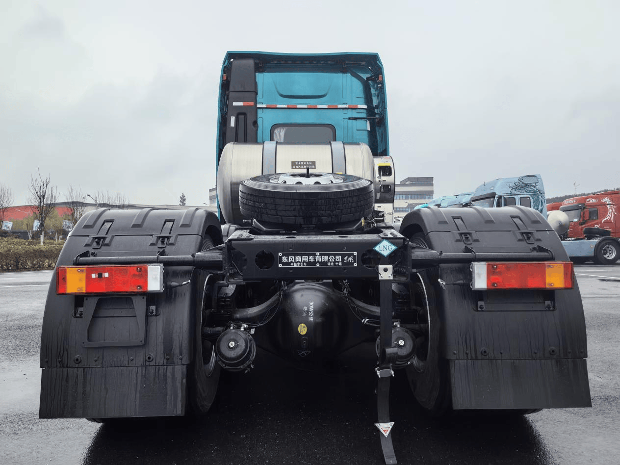 什么车让400卡友争先恐后体验?抢先试驾东风天龙KH第12张-汽车探索网 什么车让400卡友争先恐后体验?抢先试驾东风天龙KH第12张