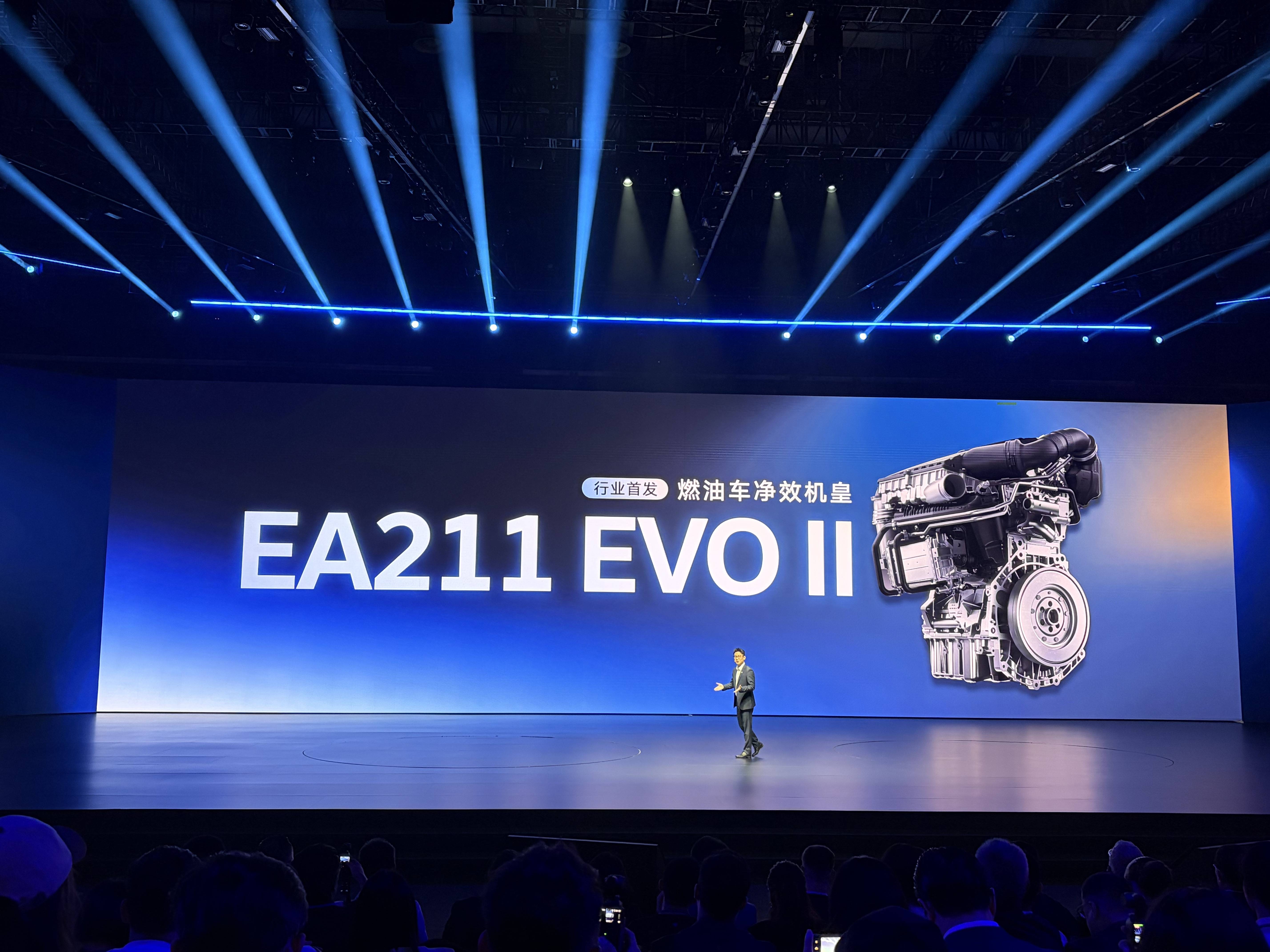 《“增程新王”ID. ERA 9X满级登场,“超级大众”强势重构增程SUV市场格局》