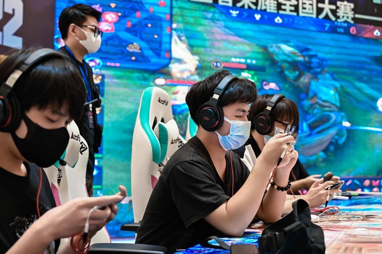 与游戏巨头打官司,成了一门“好生意”-锋巢网