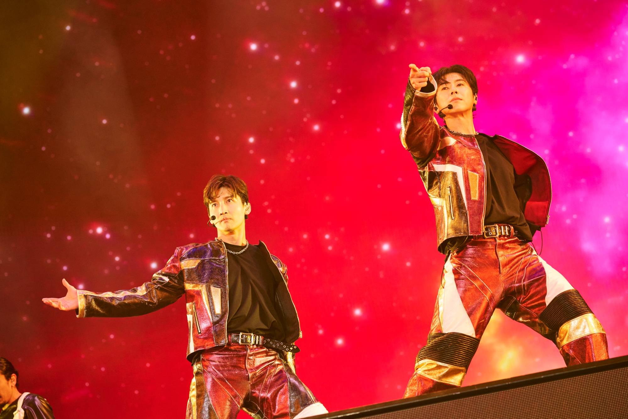 东方神起日产体育场 &ldquo;RED OCEAN&rdquo;公演03.jpg