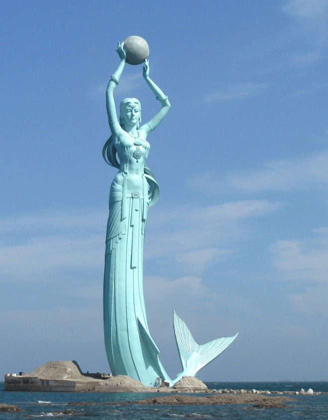 营口《鲅鱼公主》雕塑，高60米.png