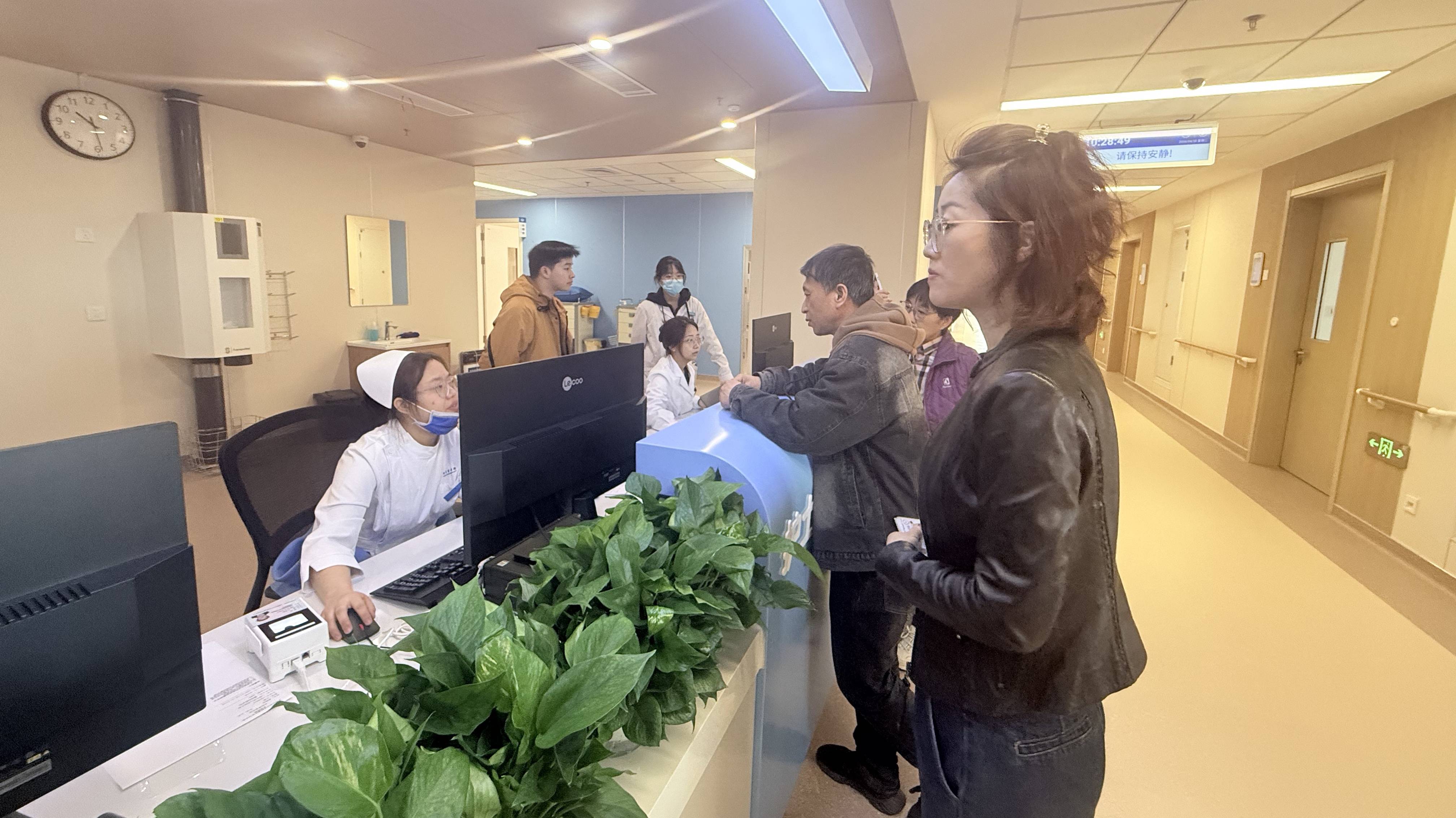 安贞医院医院排队代办挂号各类检查全程陪同,不用独自等待的简单介绍 安贞医院医院排队代办挂号各类检查全程陪同,不用独自等待的简单介绍