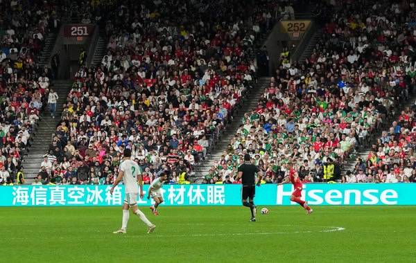 《十年,一场世界杯2:0的胜利,和无数个被海信冰箱守护的梦想》