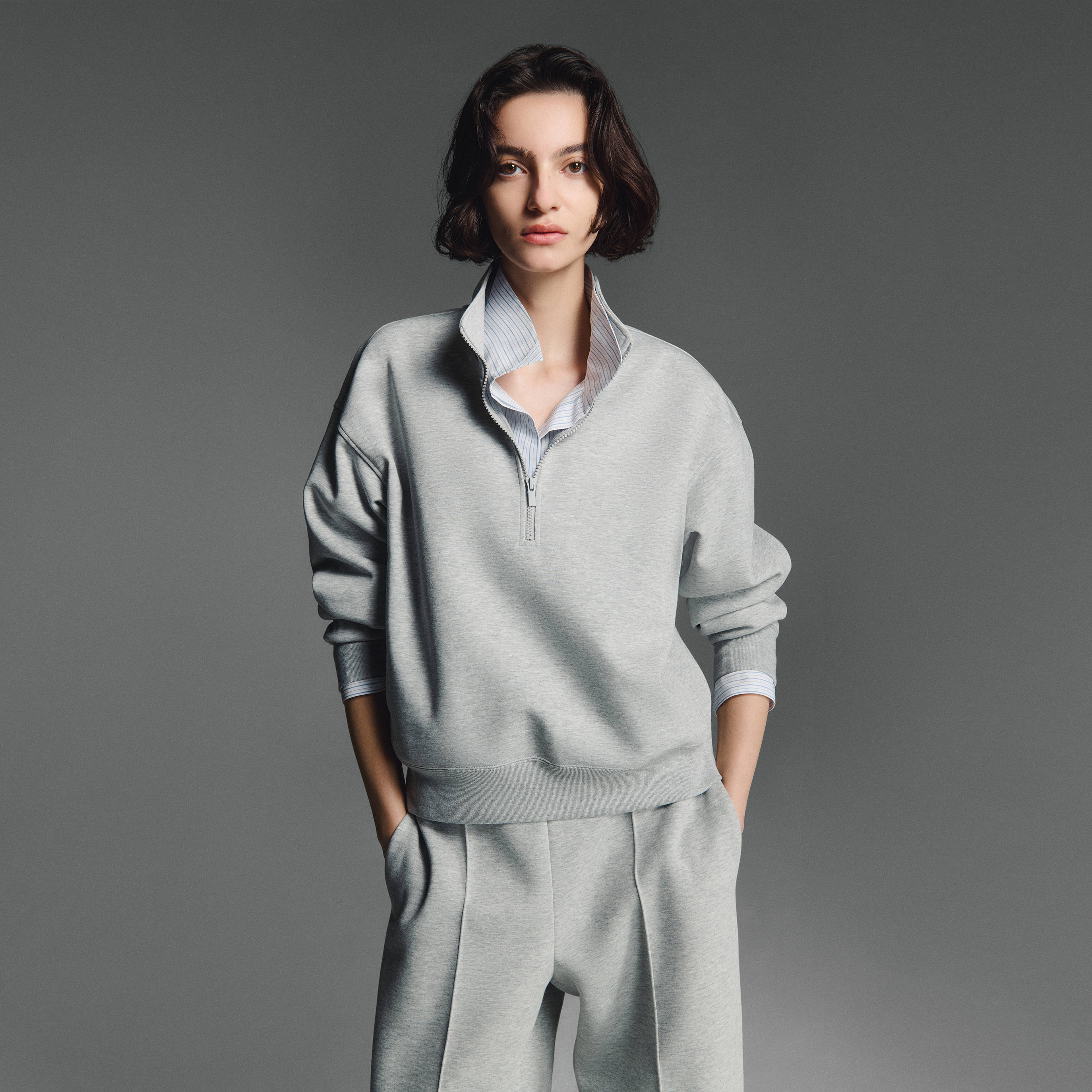 UNIQLO_FW26_SHOT3_0527_1x1_LR.jpg