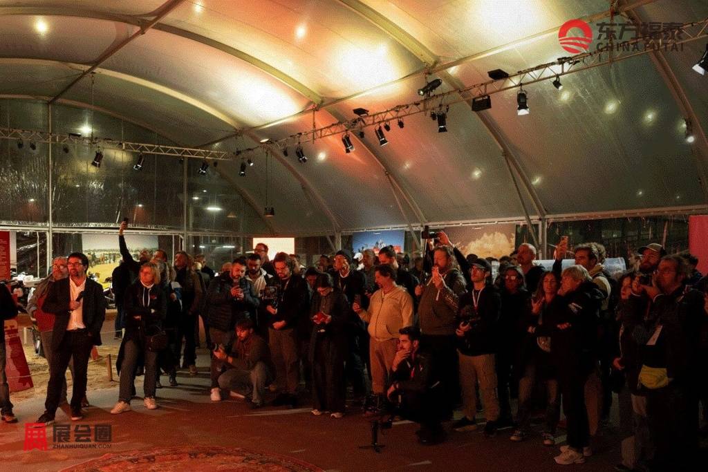 EICMA2025_DESERT-QUEENS_21.jpg