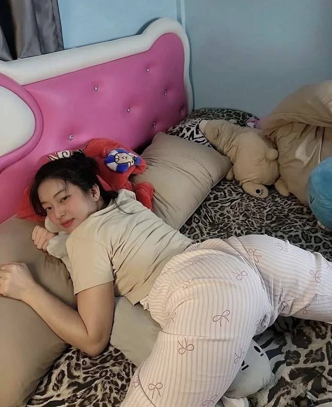 huaban-7207118433.jpg