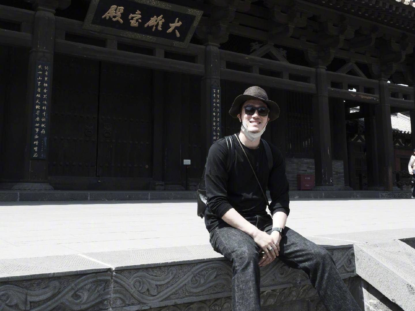 刘翔“买断”需要多少钱？