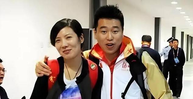 原创
            北京奥运上，杜丽对师弟庞伟说：你向我求婚吧，我老了，不想等了