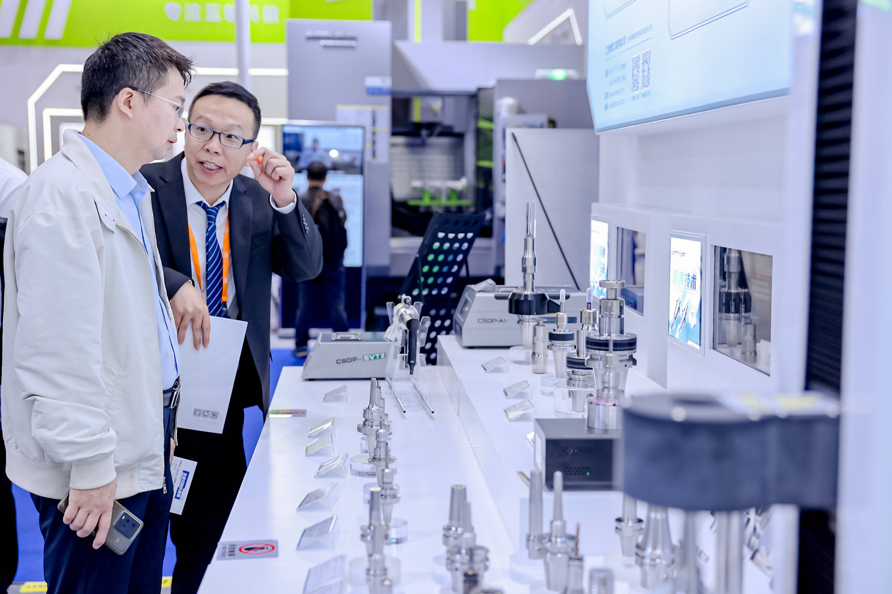 揭秘高端商业摄影的幕后制作与技巧