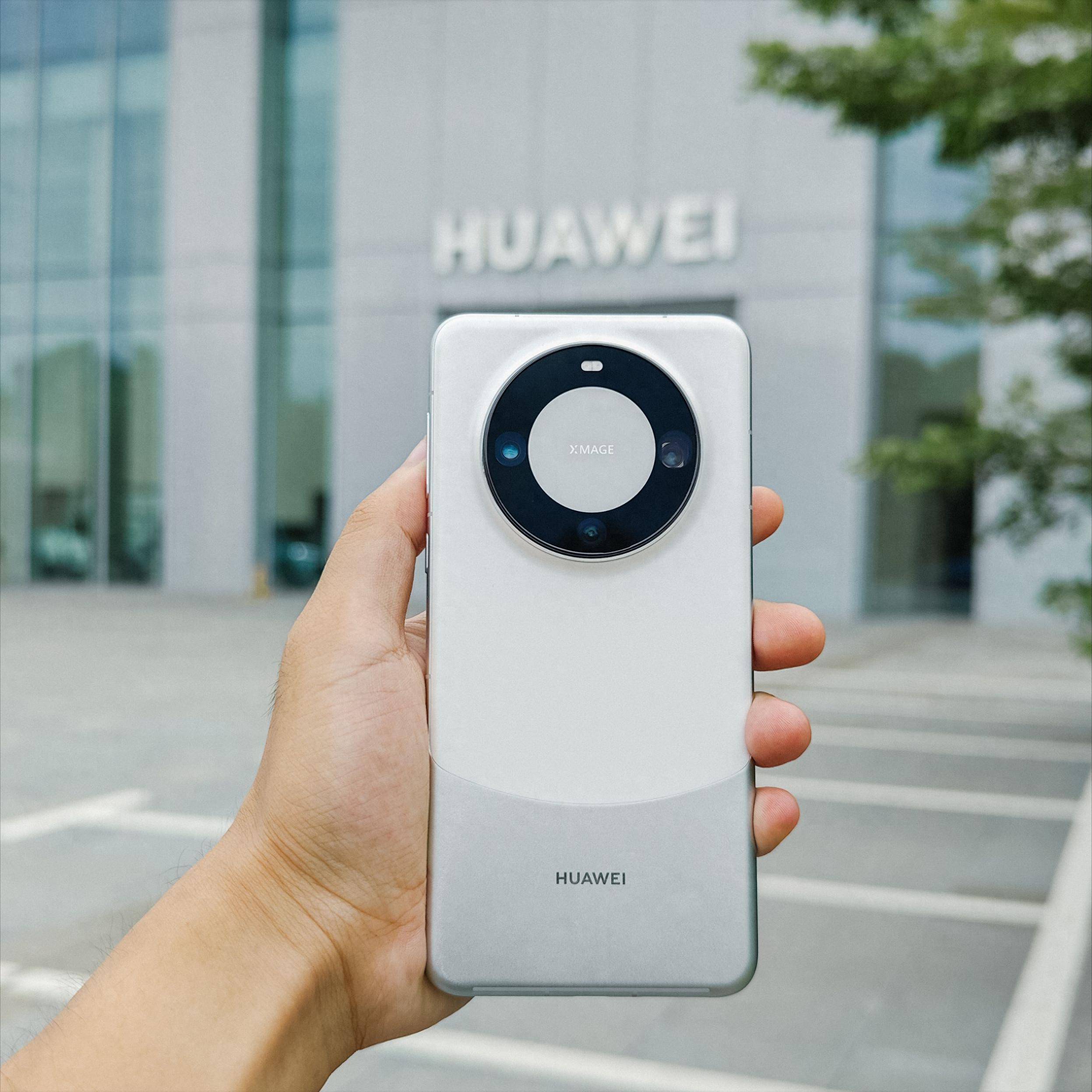 不做3000元以下5g手机,华为保障旗舰产能,余承东:世界领先_系列_芯片