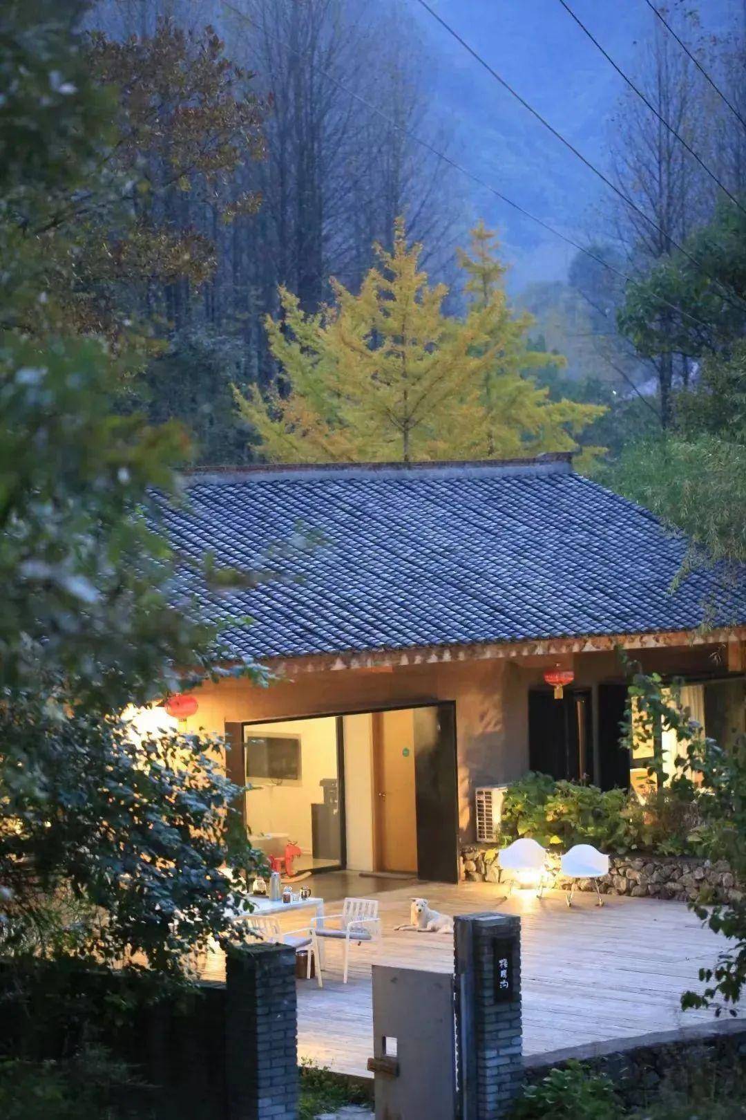 住进风景里!来汉中高颜值民宿小院,悠享冬日松弛感