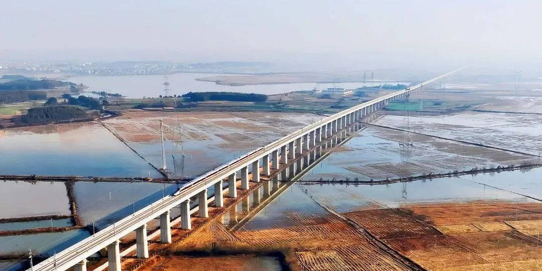 全國鐵路1月10日起實行新的列車運行圖_動車組_地區