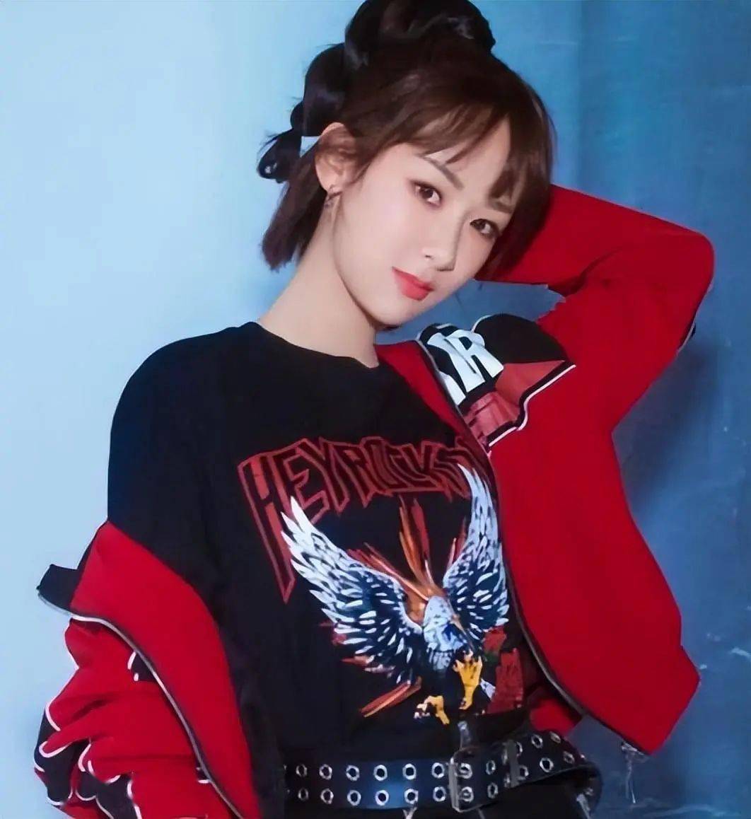 杨紫李现新年航班惊喜不断,友情的力量让他们在剧组如鱼得水!