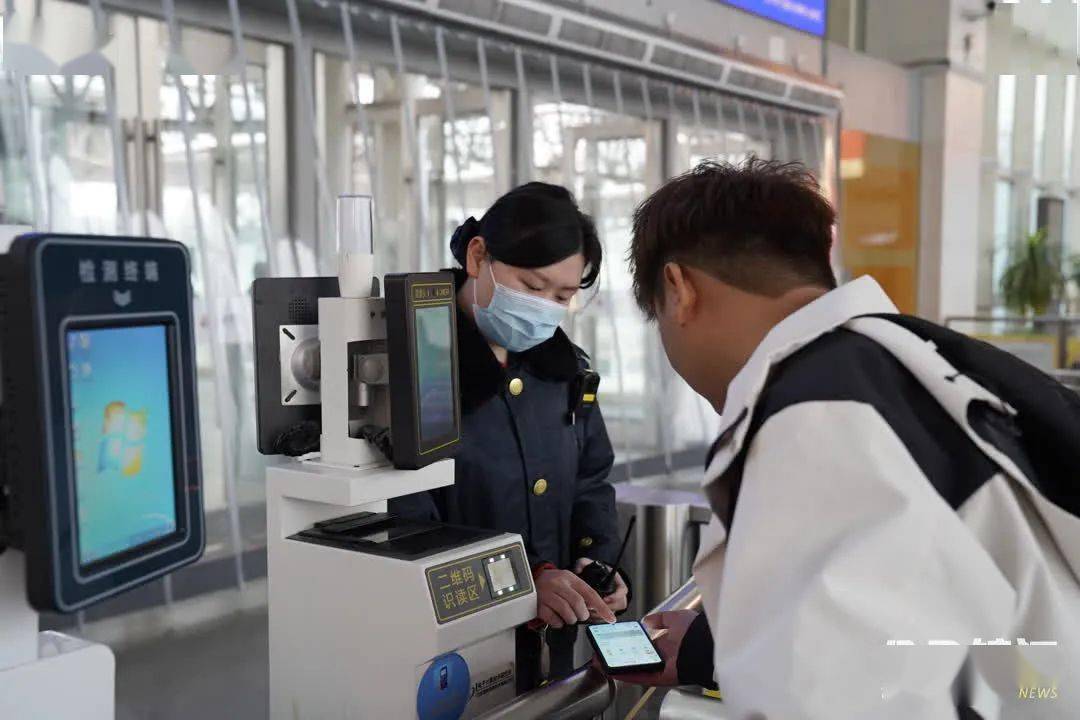 动车组列车共183列,主要变化是新增了1列西宁到镇江的高铁列车g3175次