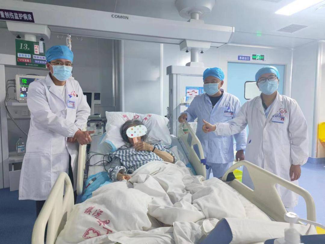 援滇路上 | 镇沅篇:急诊icu无缝衔接 成功救治高龄敌敌畏中毒老人