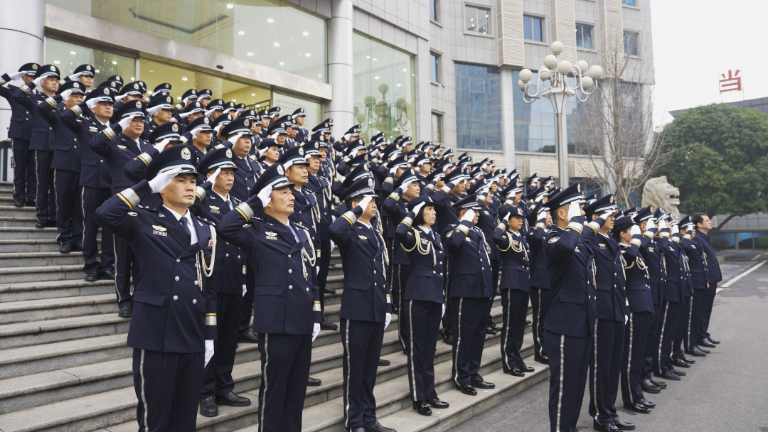 警察节 看望城警察风采