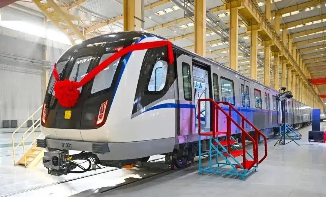 最新 太原地铁1号线详细换乘站分布图来啦 居然有7座_工程_列车_全线