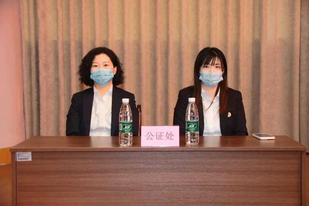 选手;第2轮,张英智副区长上台抽取昊铂gt560七翼版汽车1年免费使用权