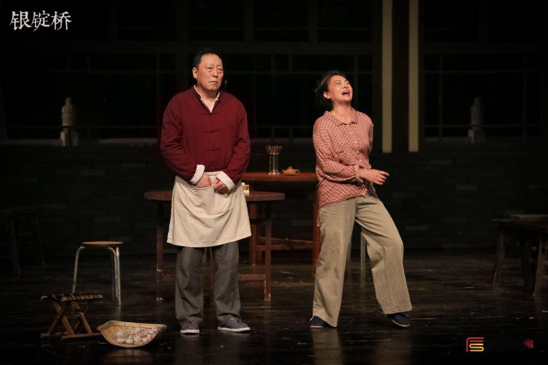 除了两位老戏骨,马卓君,崔永平,蔡英男,轩传,匡冠荣,高建伟等原班演员