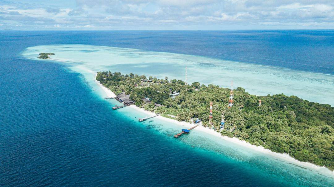 别死磕泰国了,收好这份最全最美的东南亚顶级选岛指南,海岛控私藏!