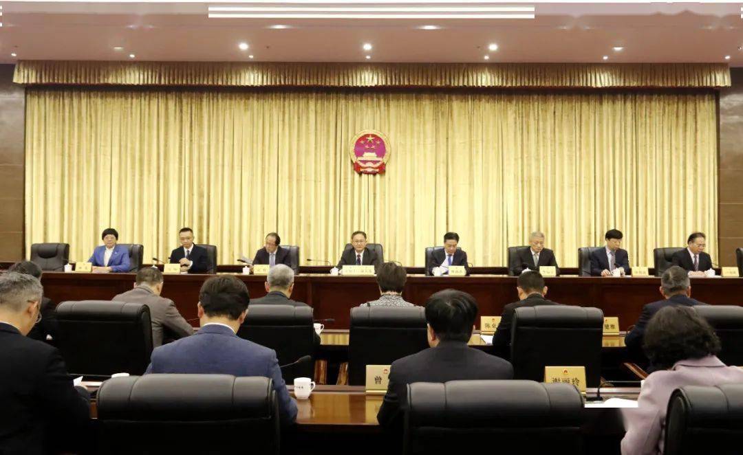 听取市委组织部有关负责人作说明,决定任命张建国为汕头市监察