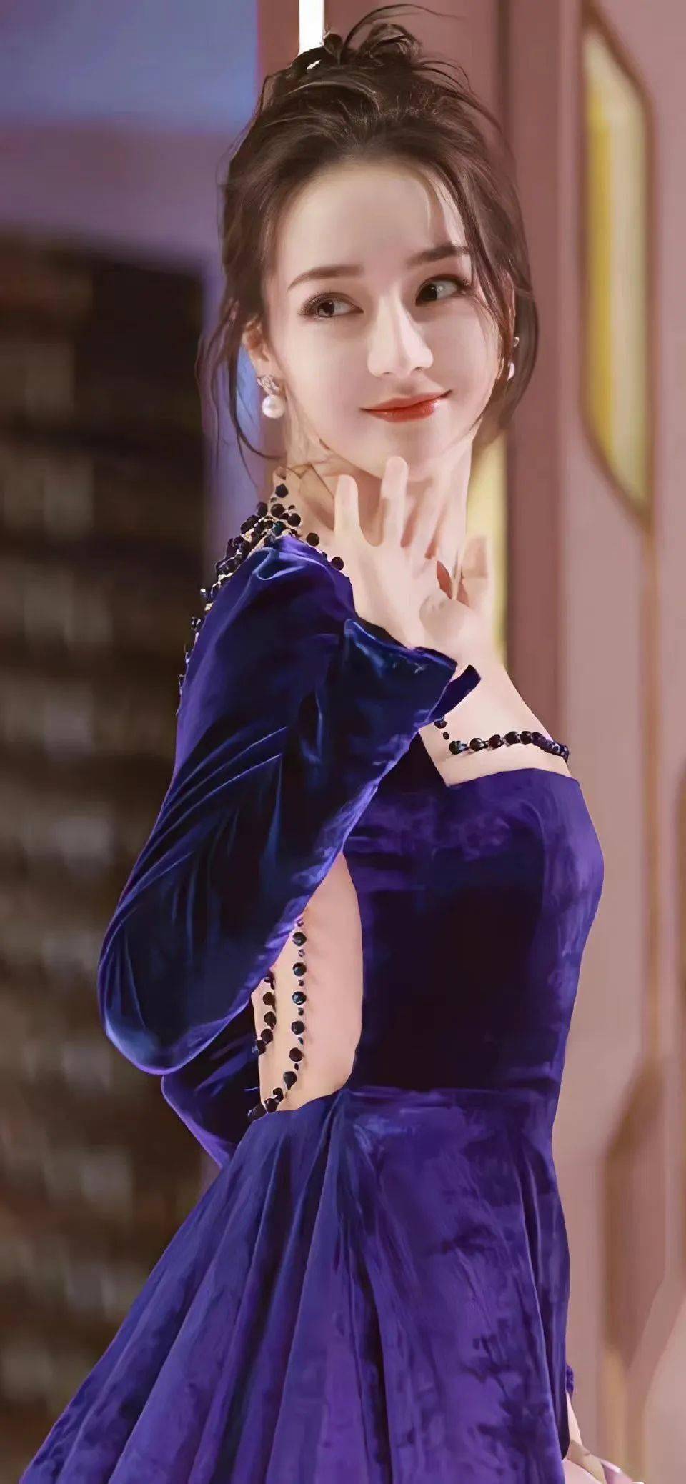 一问一答 | 迪丽热巴,太妹小花,刘雯井柏然,鞠婧祎,彭昱畅张颂文