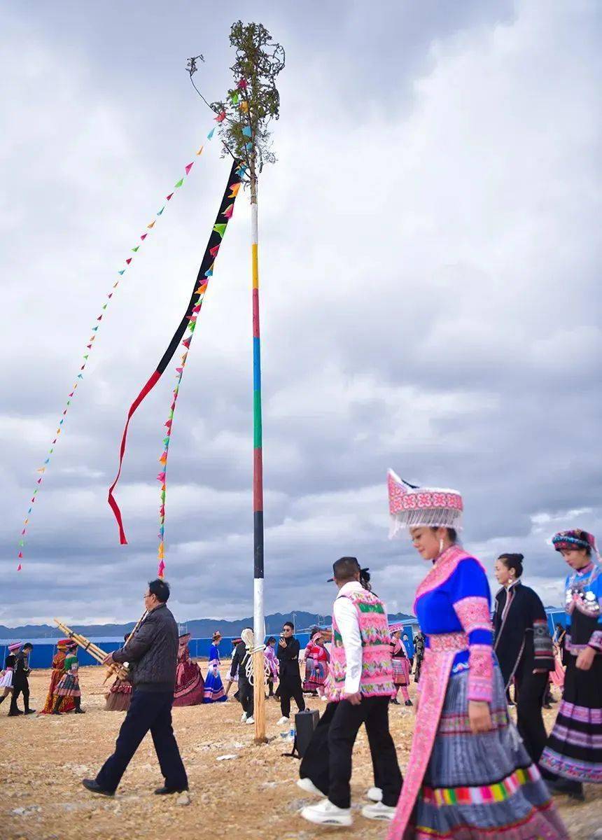 文山花山节遍地开花,邀你来苗乡过大年!