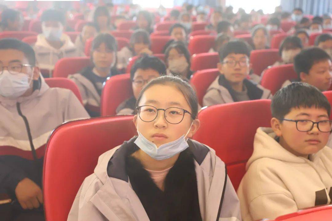 衢州保利大剧院空降兴华中学——快来感受这一场视听盛宴吧!