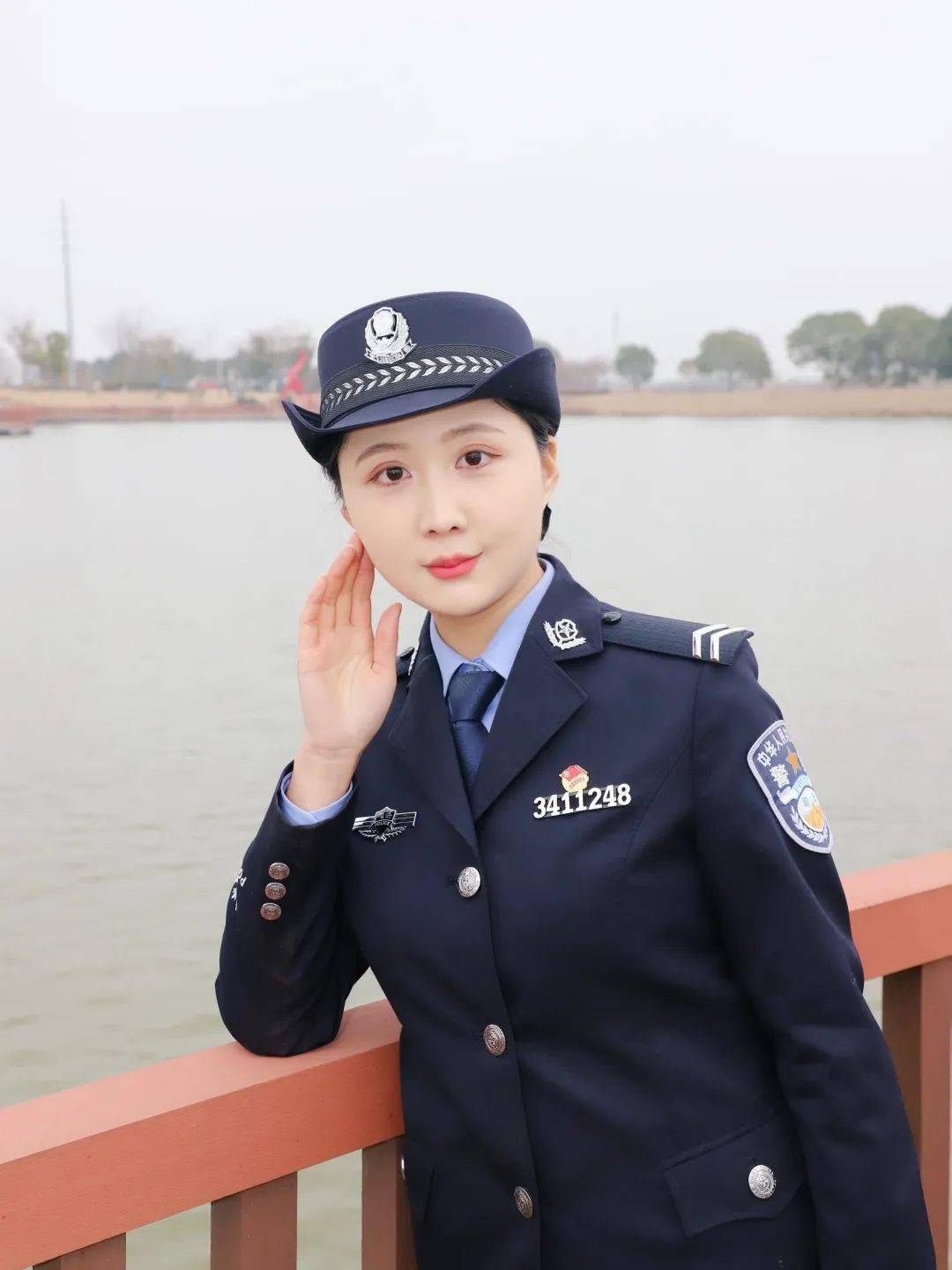 警花吧 写真图片