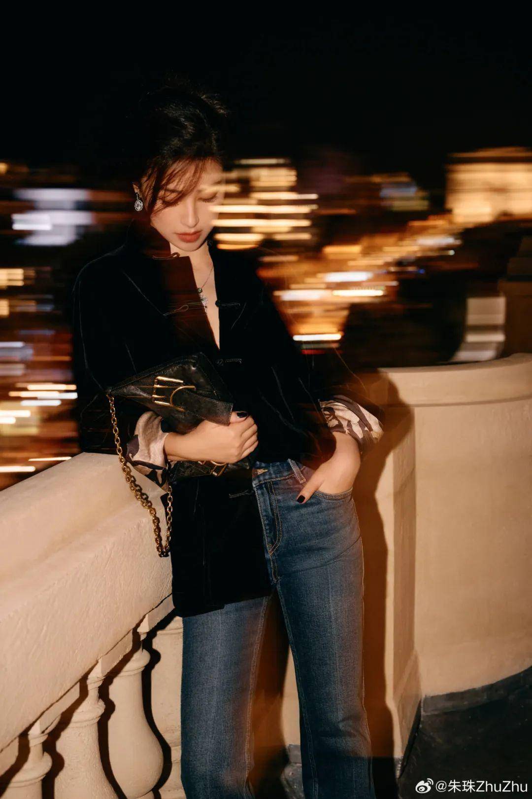 看看周雨彤,郑秀妍_亮片_造型_细节