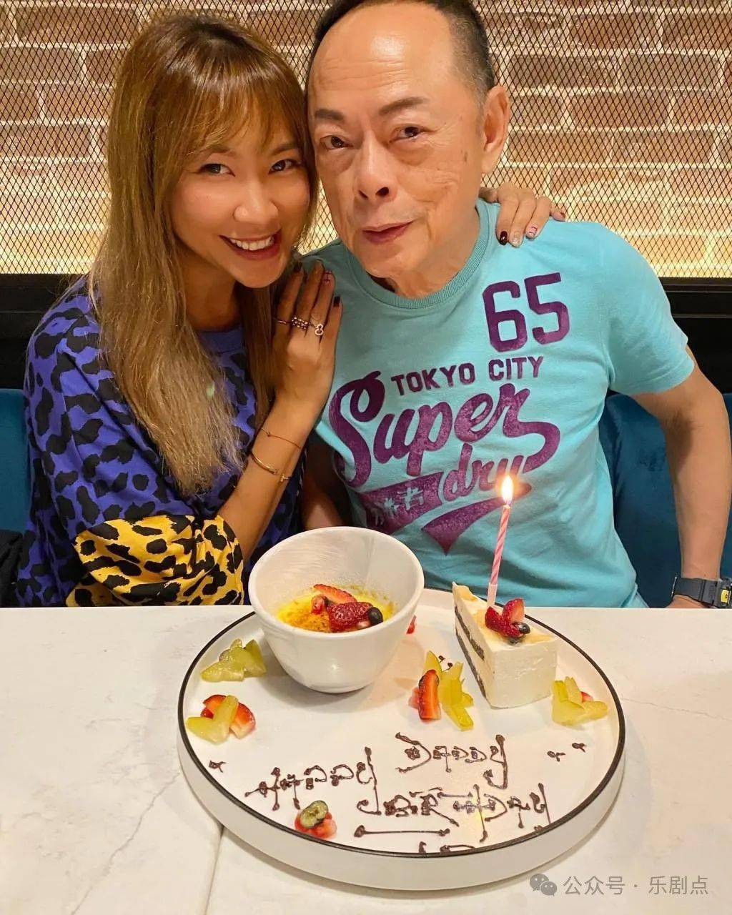 与女儿早年盛传两公婆已离婚,罗乐林一直被以为单身,及后他澄清二人没