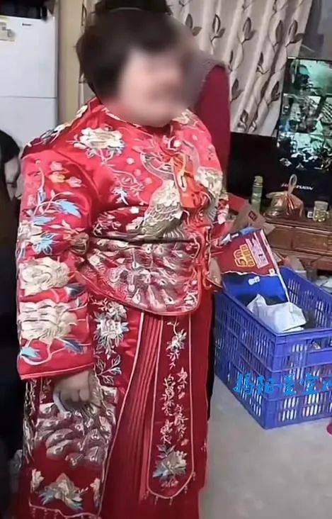 网红"迈姐"盛装嫁人,网友激动坏了!