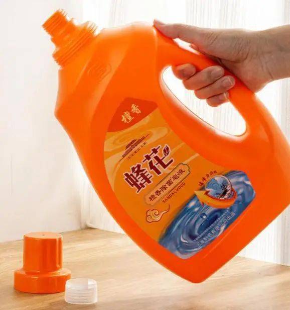 什么洗衣液好用又很香能持久留香,蜂花檀香皂液,洗衣新风尚!