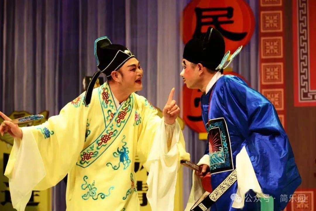 南通市通剧团《范老爷判婚》剧作观感 作者:石醒_赵富_钱贵_孙良和