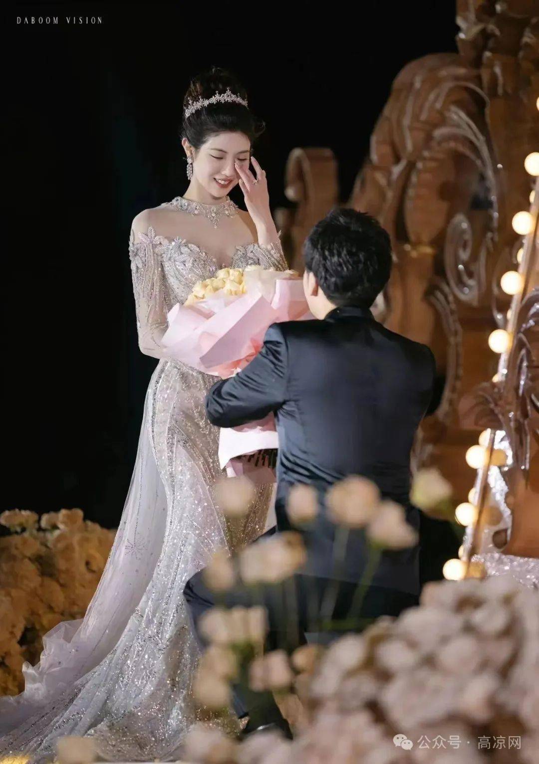 但是黄康景的女儿黄*舒确实是许智明的儿媳妇,不过是大儿子的老婆