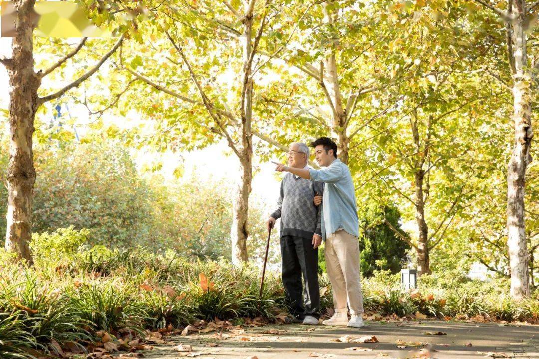 孝敬父母最好的方式:给钱送礼已过时,现在需要"新三样"_女儿_子女