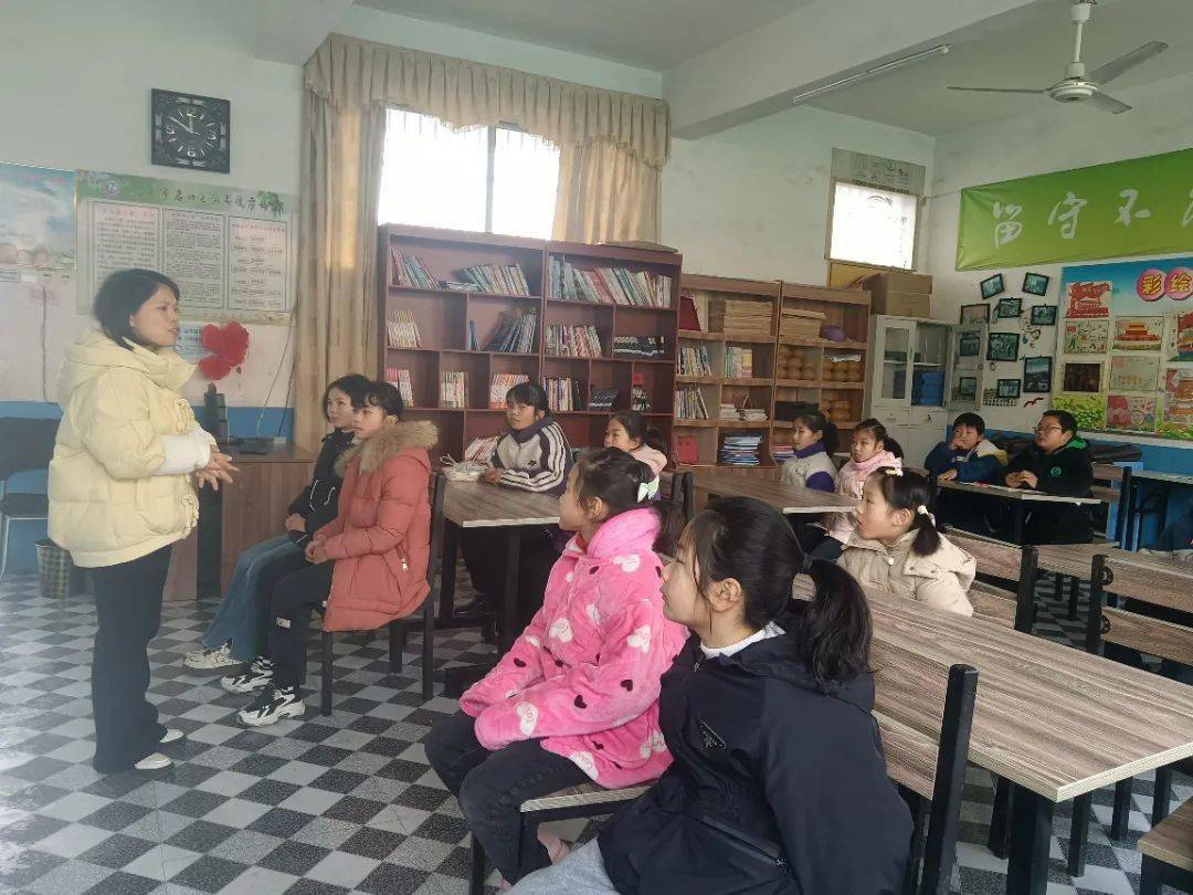 情伴成长|上栗县童心港湾活动集锦_儿童_妈妈_组织